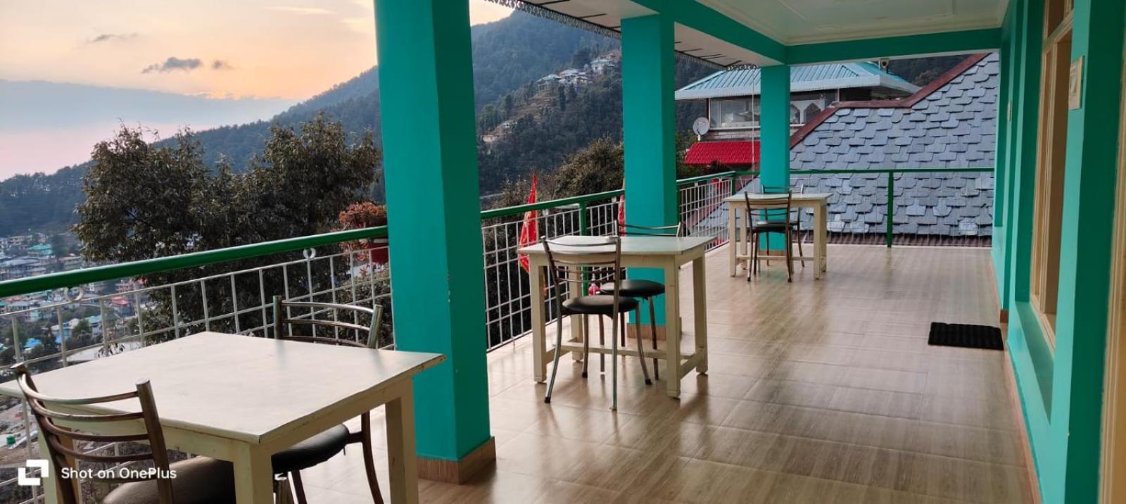 Jagatram Niwas Guesthouse Dharamkot Дармсала Экстерьер фото