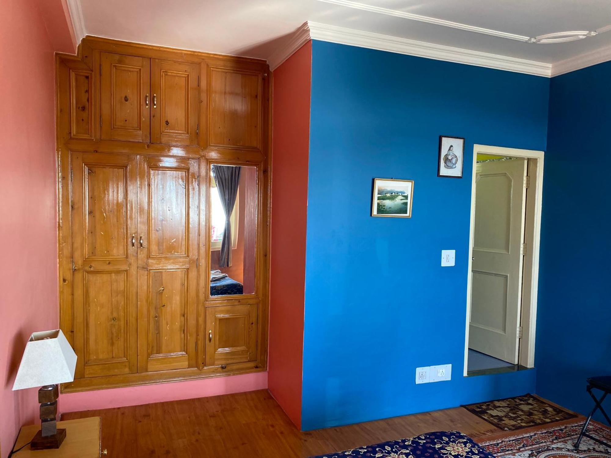 Jagatram Niwas Guesthouse Dharamkot Дармсала Экстерьер фото