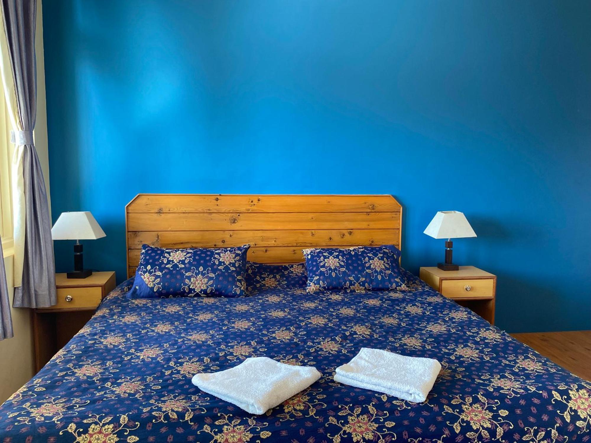 Jagatram Niwas Guesthouse Dharamkot Дармсала Экстерьер фото