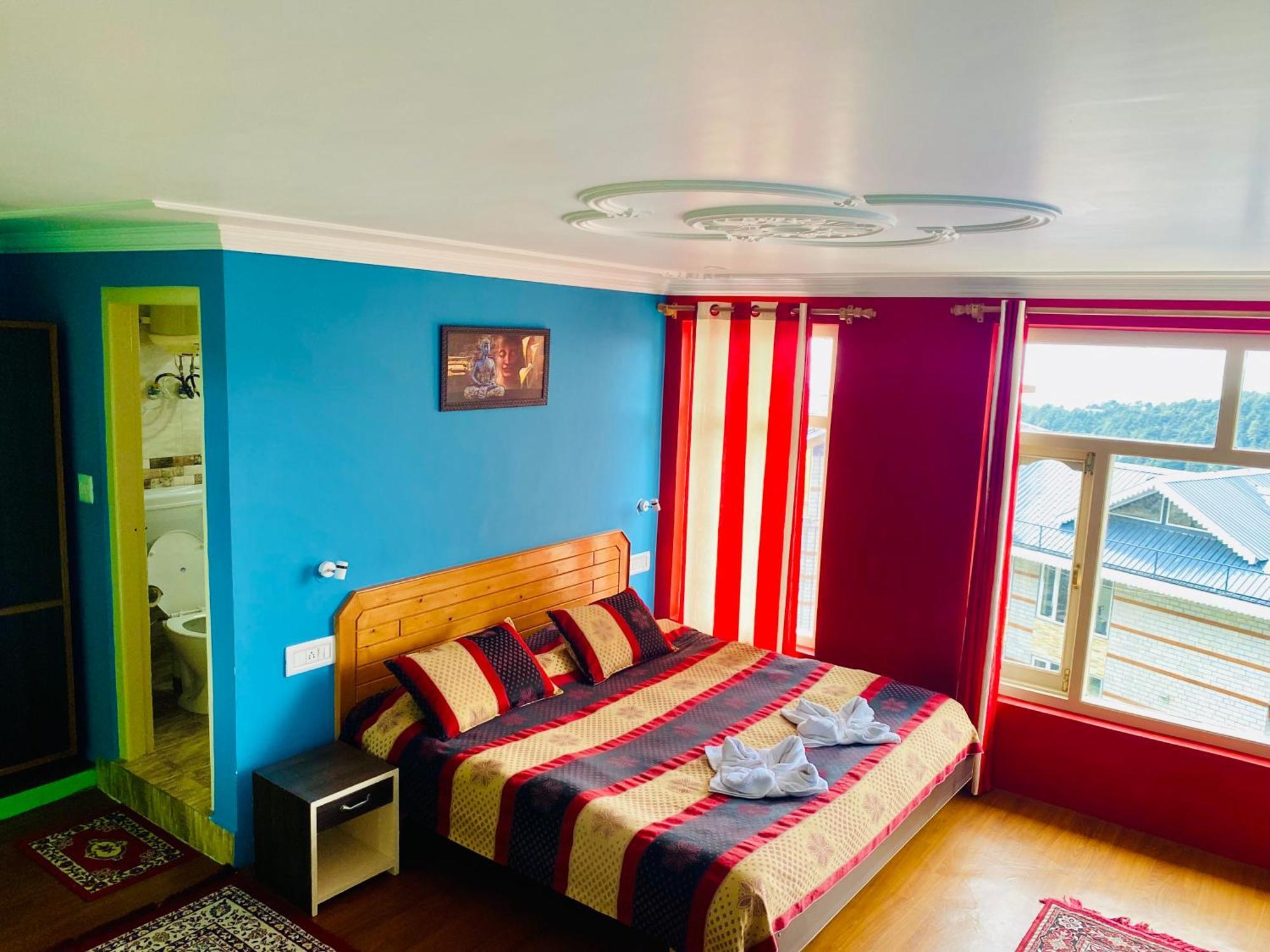 Jagatram Niwas Guesthouse Dharamkot Дармсала Экстерьер фото