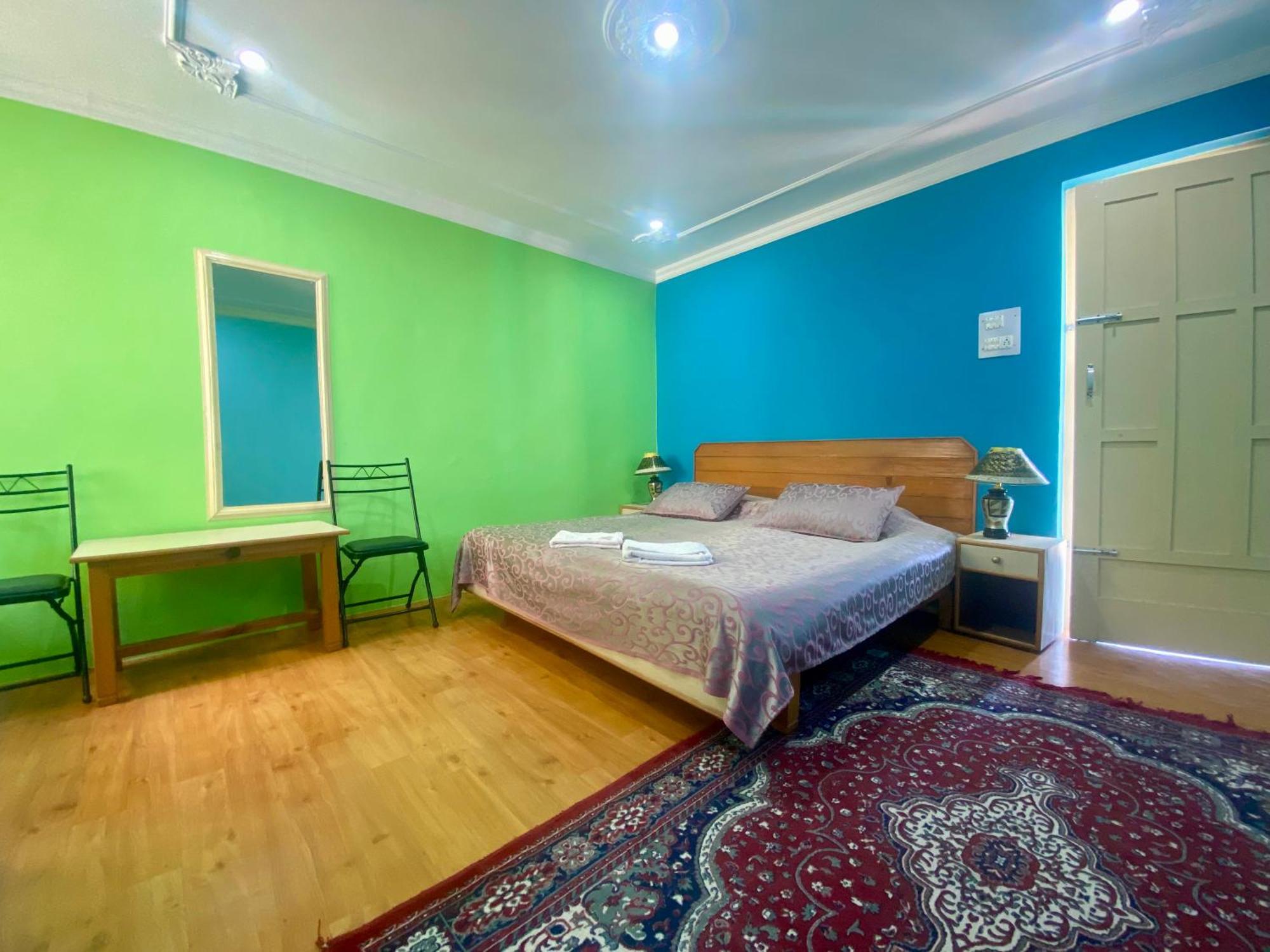 Jagatram Niwas Guesthouse Dharamkot Дармсала Экстерьер фото